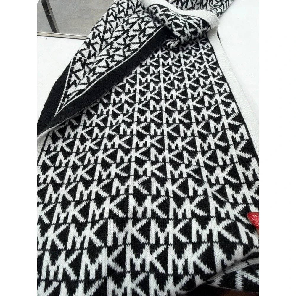 Michael Kors Black White Monogram Logo Knit Scarf MK Winter Accessory